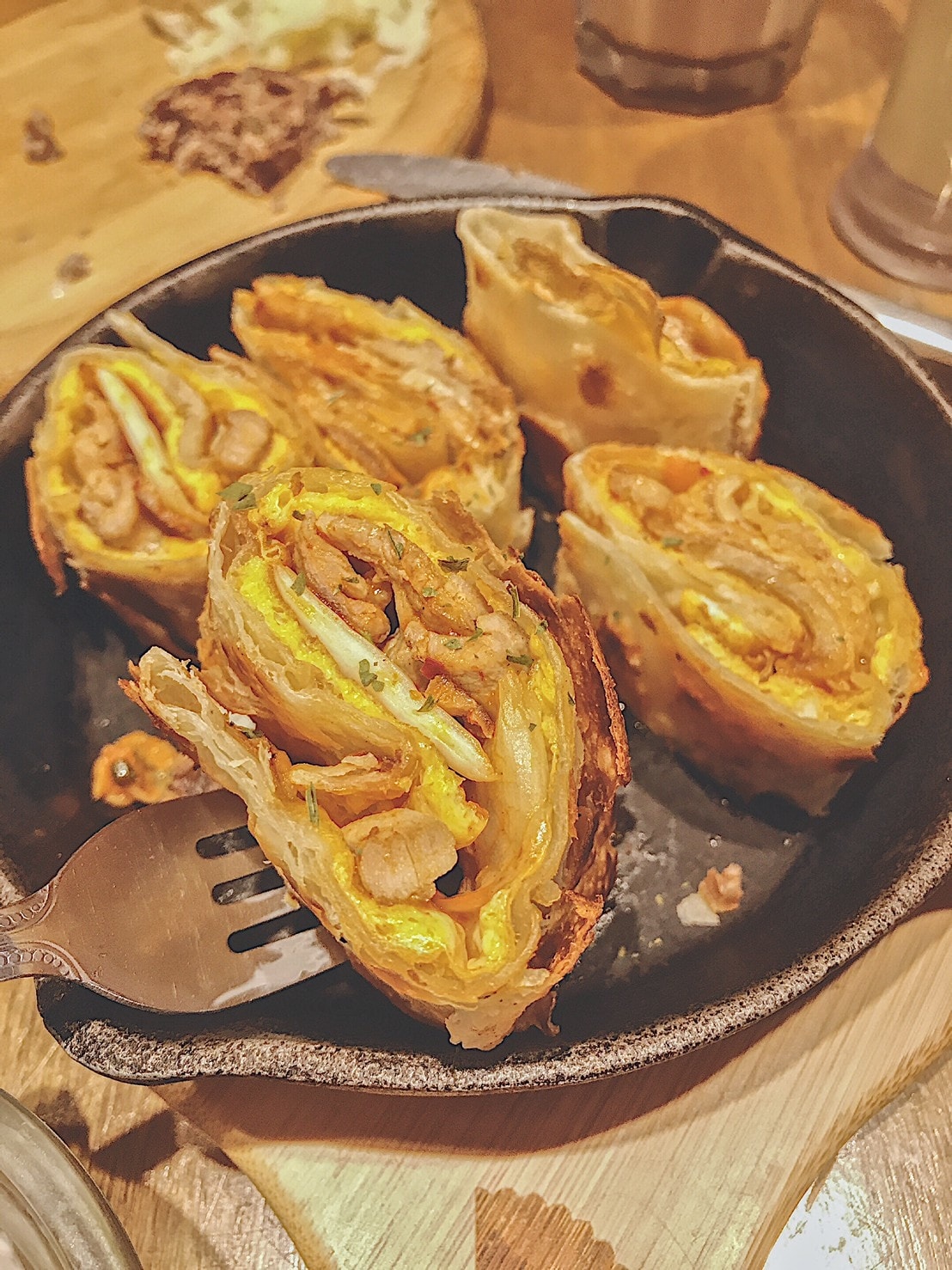 食記 MAMA'S 鐵鍋早午餐台北松山小巨蛋站美食巷弄人