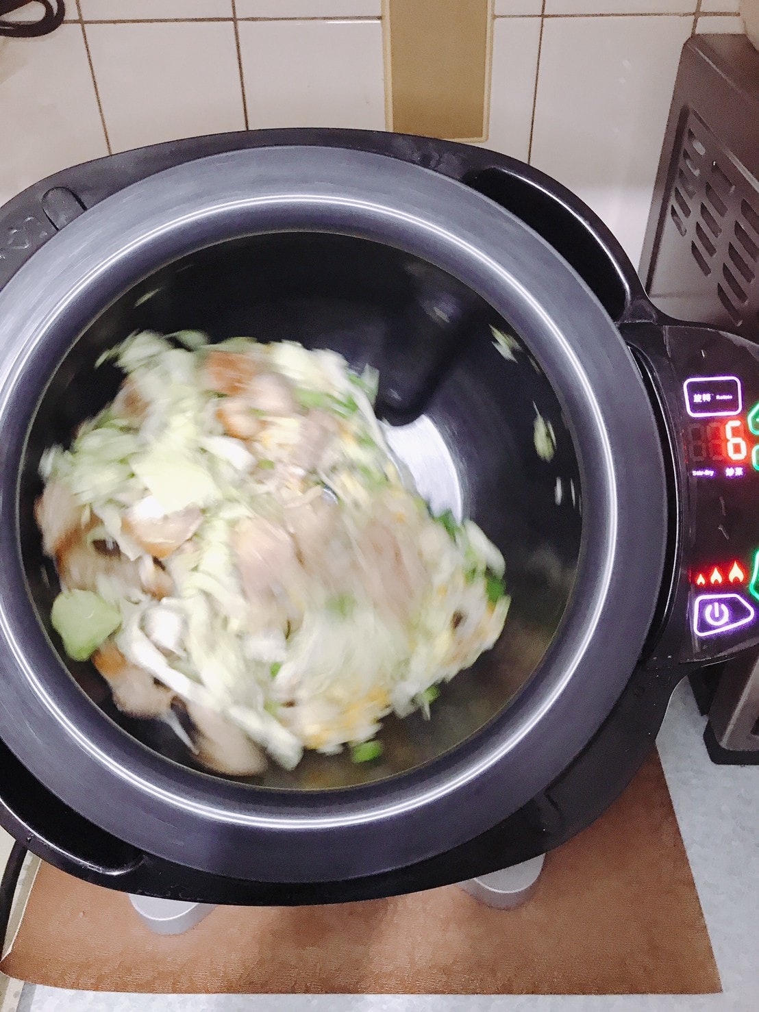 EL伊德爾IH智能翻炒鍋༺誰說零廚藝不能是大廚!忙碌也可以