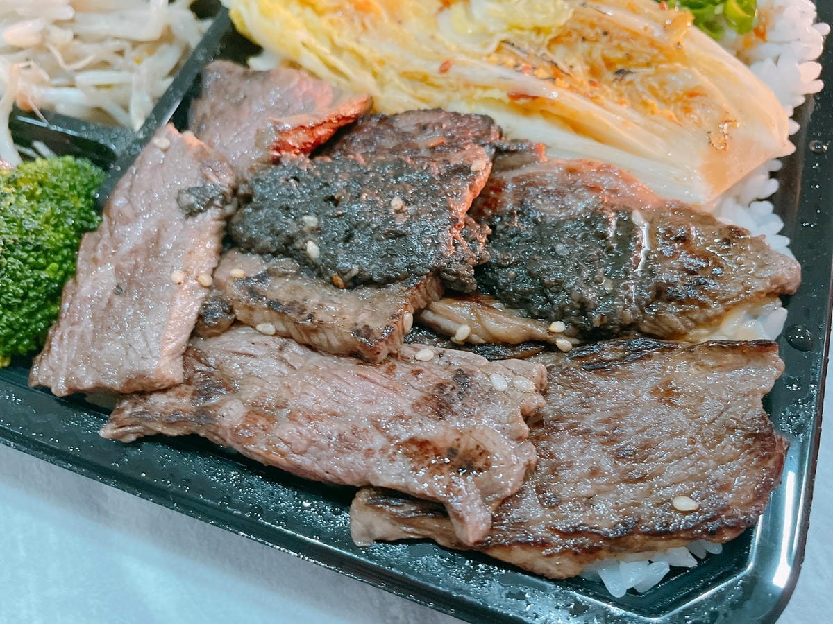 ༩ 食記 ཾ黑毛和牛一頭切༺台北三重築間集團推薦頂級日本和 ༩ 食記 ཾ黑毛和牛一頭切༺台北三重築間集團推薦頂級日本和