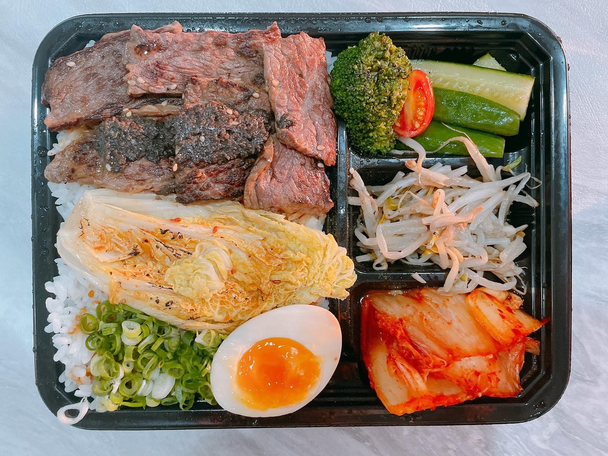 ༩ 食記 ཾ黑毛和牛一頭切༺台北三重築間集團推薦頂級日本和 ༩ 食記 ཾ黑毛和牛一頭切༺台北三重築間集團推薦頂級日本和