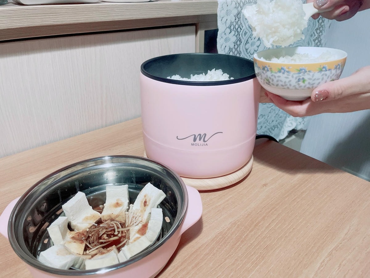 MOLIJIA 魔力家M17多功能不沾快煮小電鍋/電子鍋1. MOLIJIA 魔力家M17多功能不沾快煮小電鍋/電子鍋1.