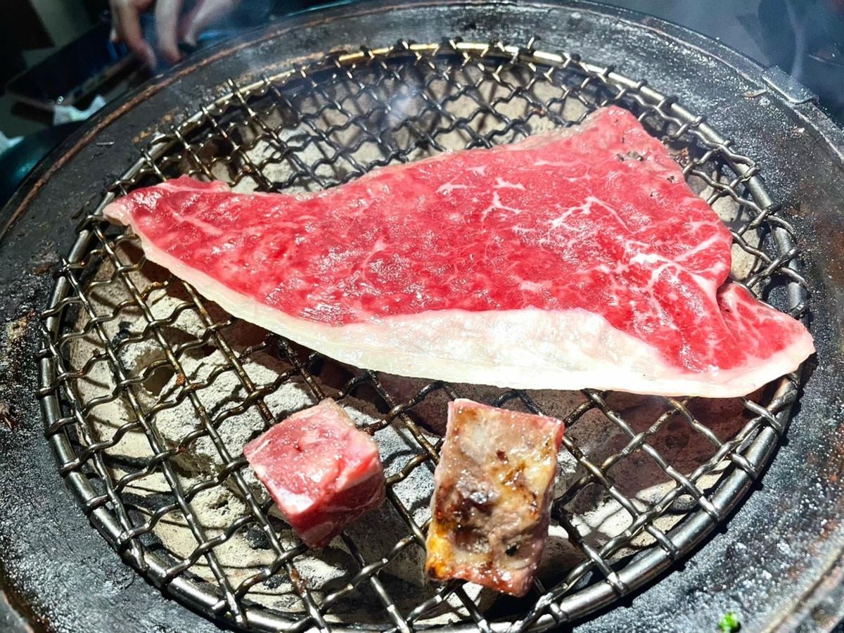 食記 ཾ名炙炭火燒肉༺新北三重頂級燒肉、海鮮燒烤吃到飽