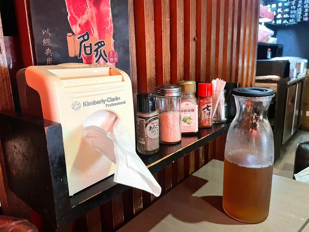 食記 ཾ名炙炭火燒肉༺新北三重頂級燒肉、海鮮燒烤吃到飽