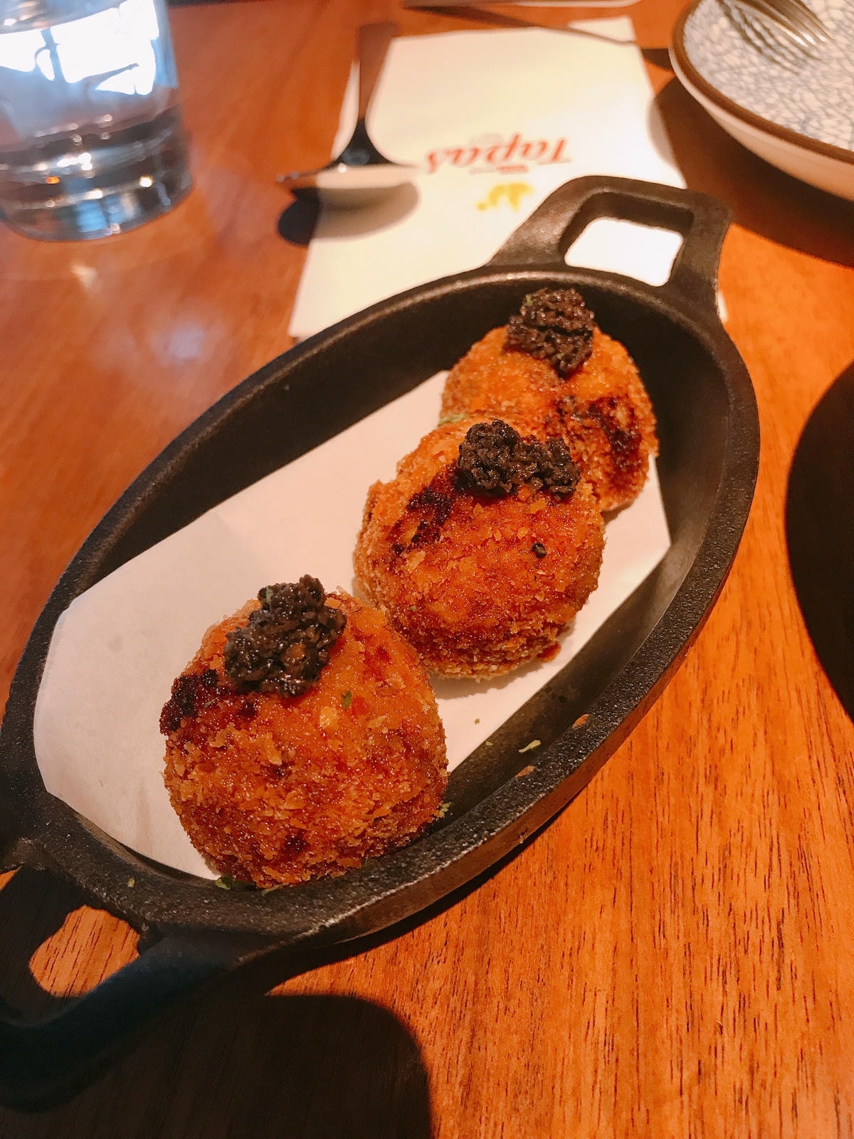 食記Go eat Tapas Dining BAR 西班牙