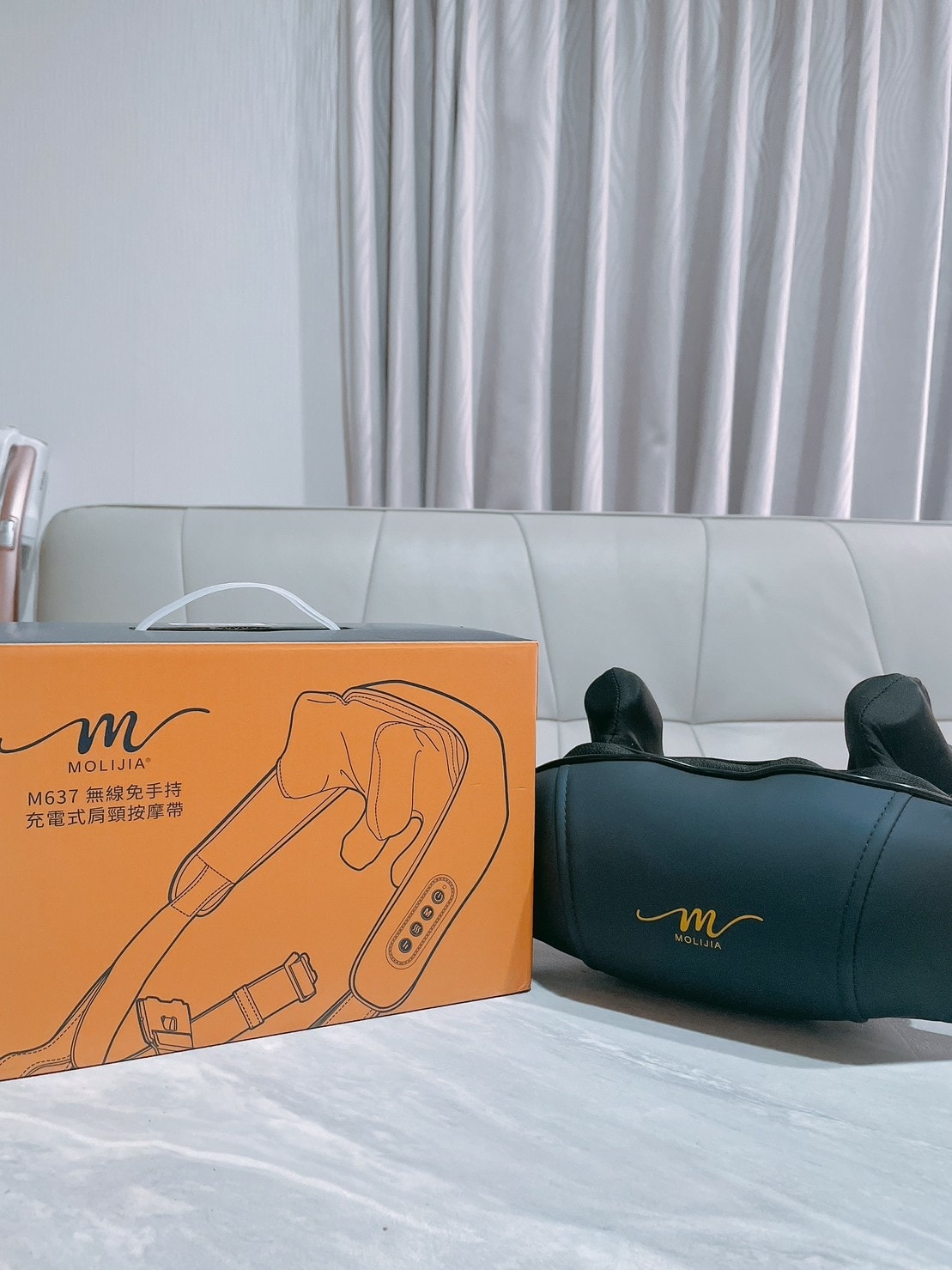 【MOLIJIA魔力家】M637無線免手持充電式肩頸按摩帶༺