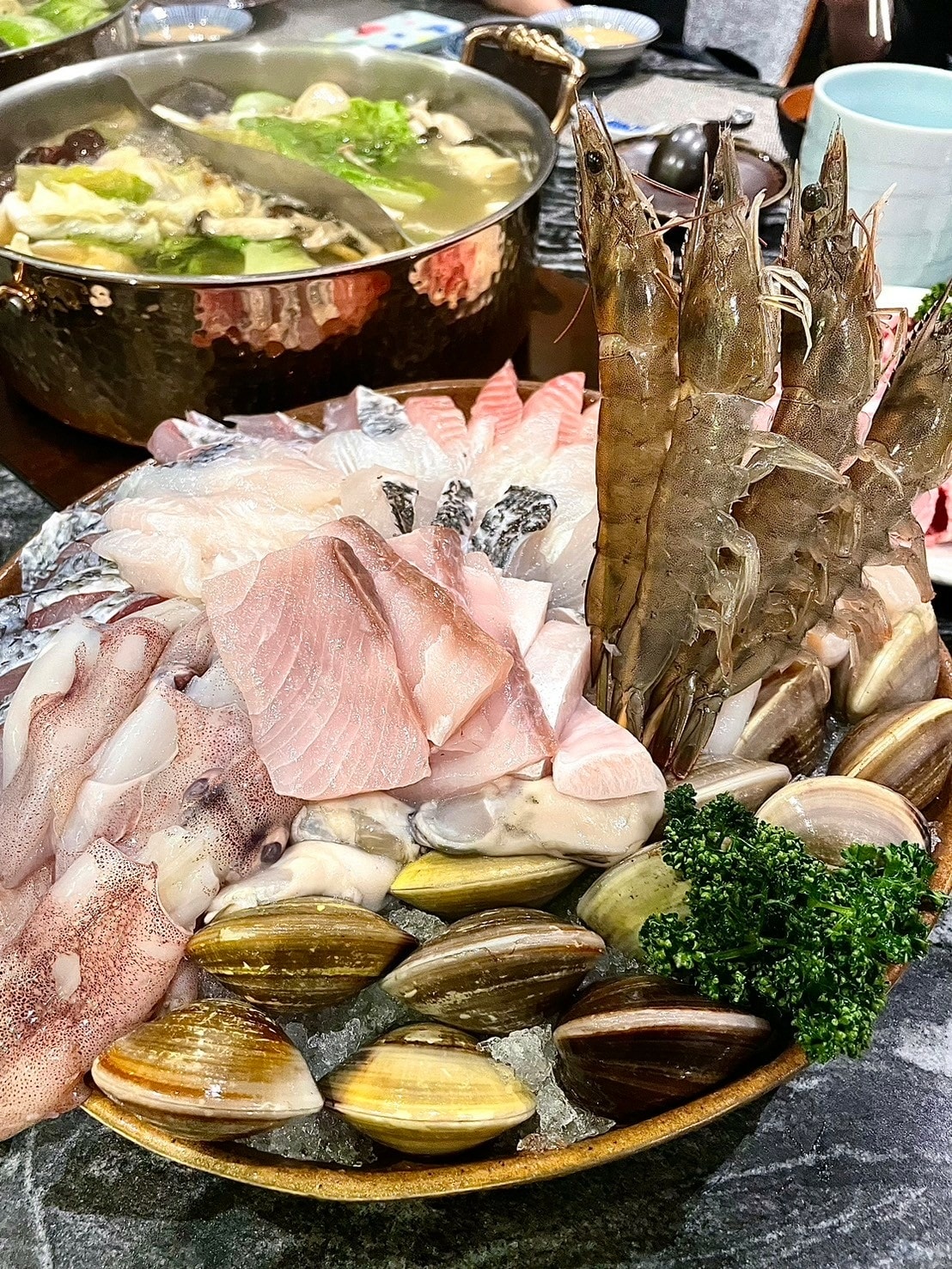 食記 ཾ二本松涮涮屋 全程專人桌邊服務火鍋名店x藝人推薦頂級