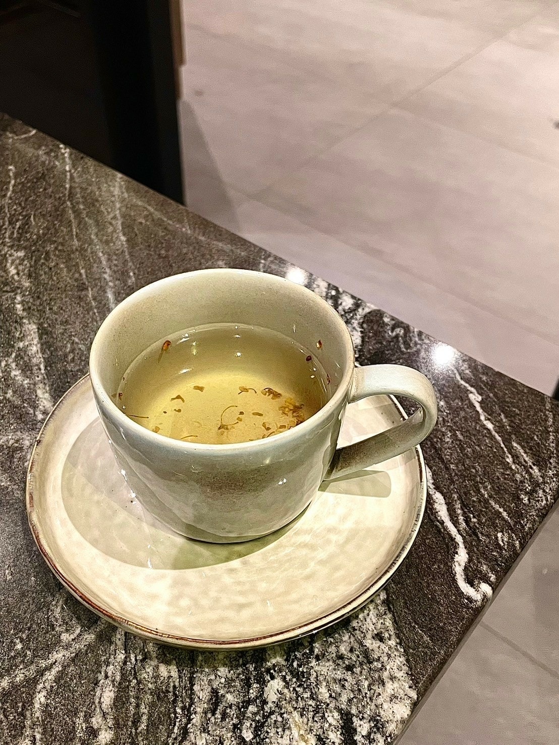 食記 ཾ二本松涮涮屋 全程專人桌邊服務火鍋名店x藝人推薦頂級