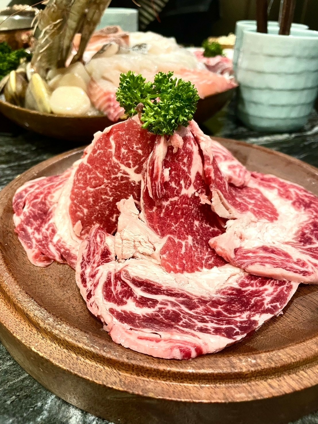 食記 ཾ二本松涮涮屋 全程專人桌邊服務火鍋名店x藝人推薦頂級