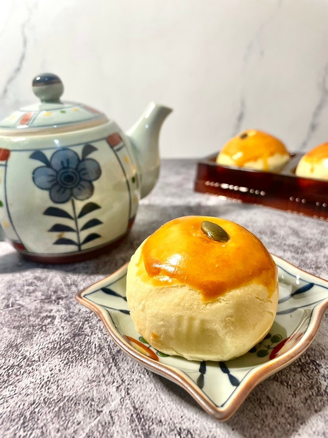 食記 ཾ裕品馨༺必吃爆漿流沙酥、帝王酥,雲朵小酥餅中秋禮盒宅