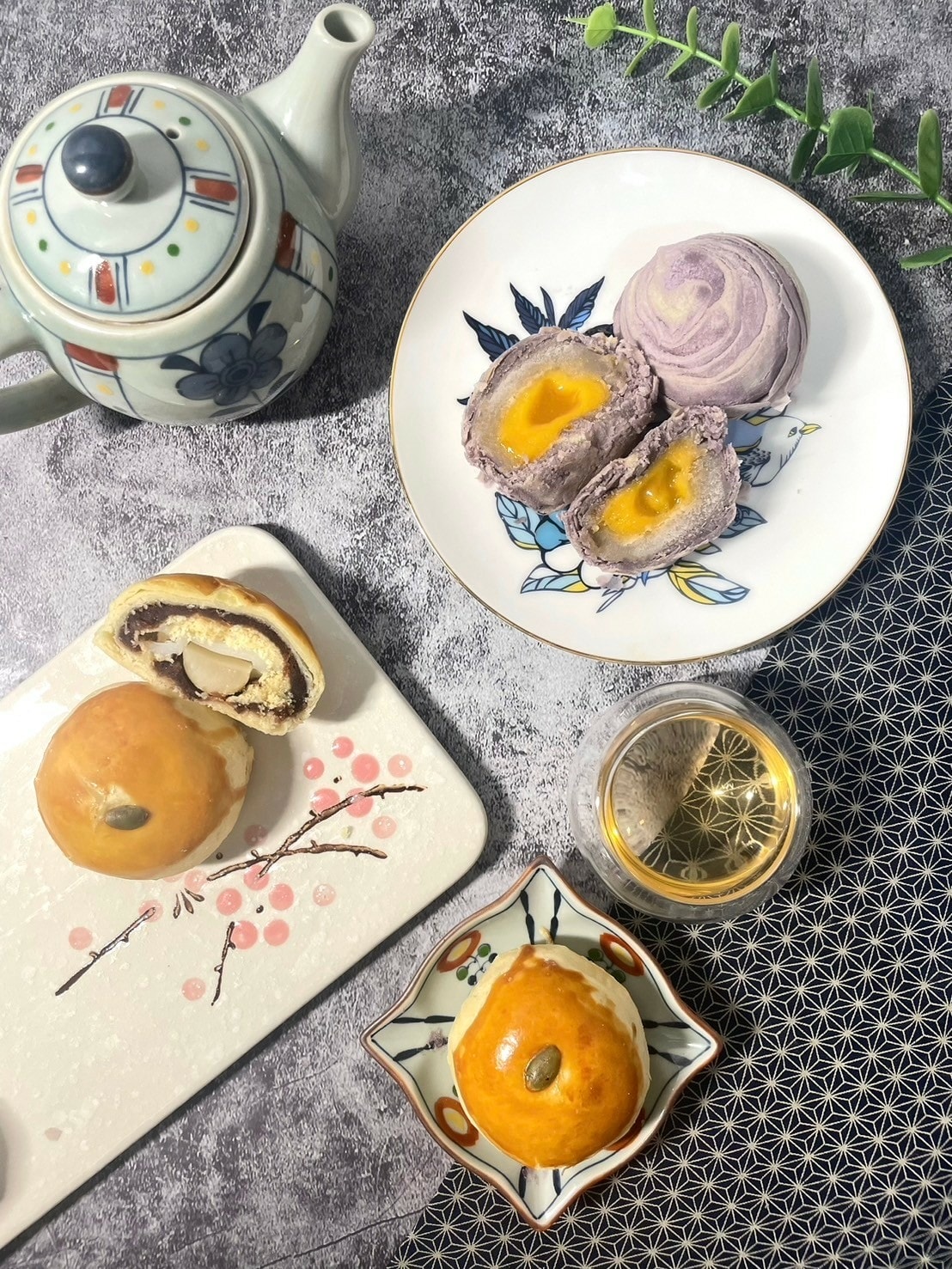 食記 ཾ裕品馨༺必吃爆漿流沙酥、帝王酥,雲朵小酥餅中秋禮盒宅