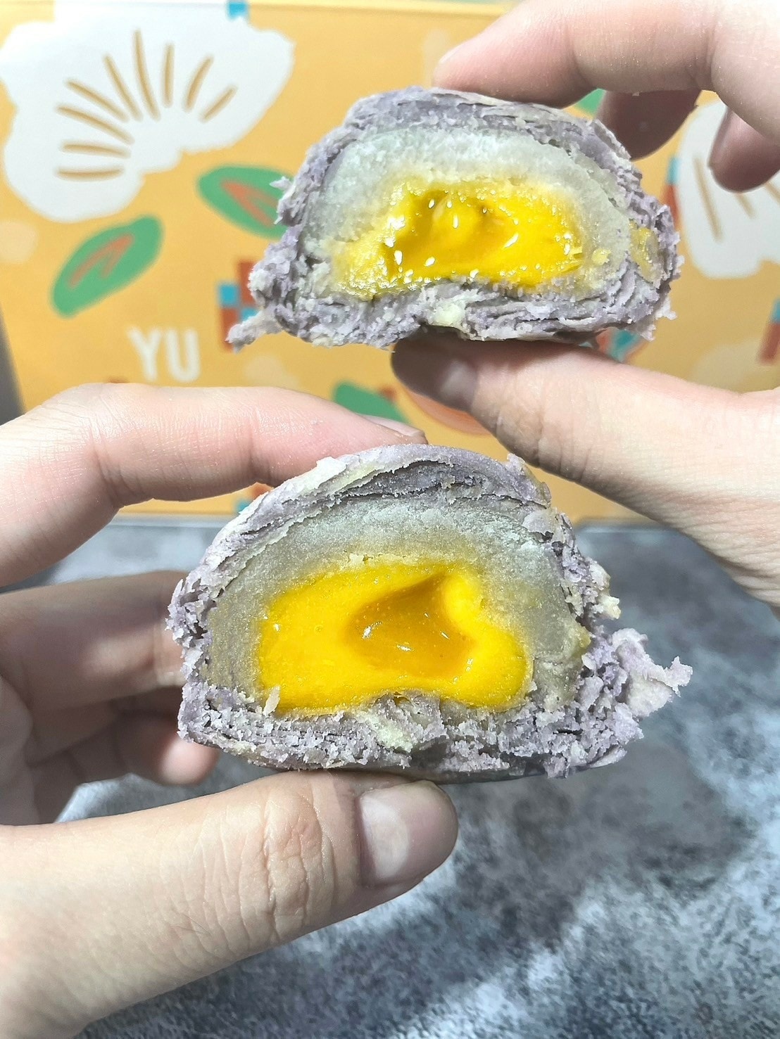 食記 ཾ裕品馨༺必吃爆漿流沙酥、帝王酥,雲朵小酥餅中秋禮盒宅