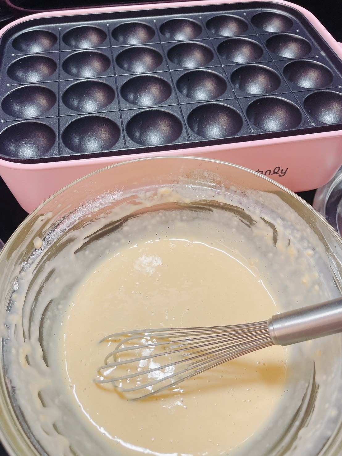 only 多功能不沾復古電烤盤赫本粉一盤多用x火鍋、煎烤、