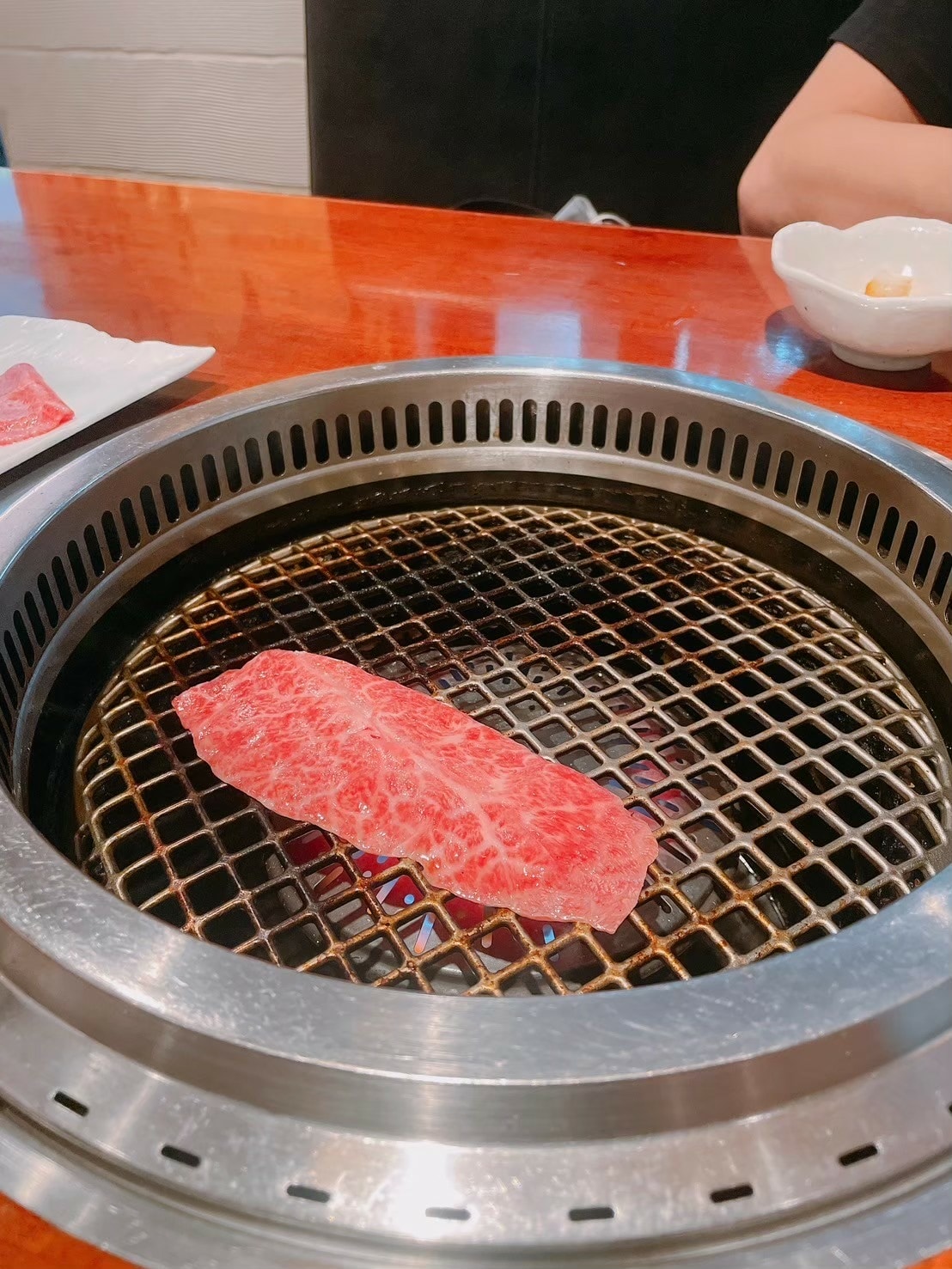 食記梵燒肉台北大安區米其林日本和牛全程專人服務代烤 食記梵燒肉台北大安區米其林日本和牛全程專人服務代烤