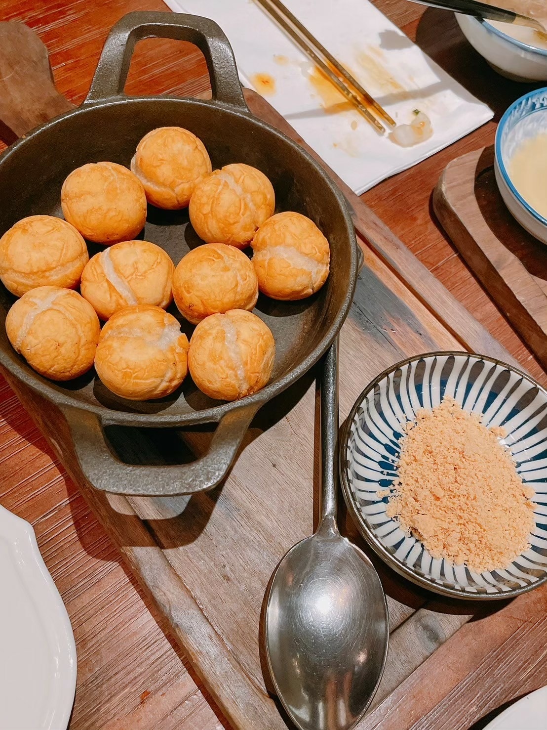 食記紅皇后川酒台北大安川菜餐酒館Red Queen Bi