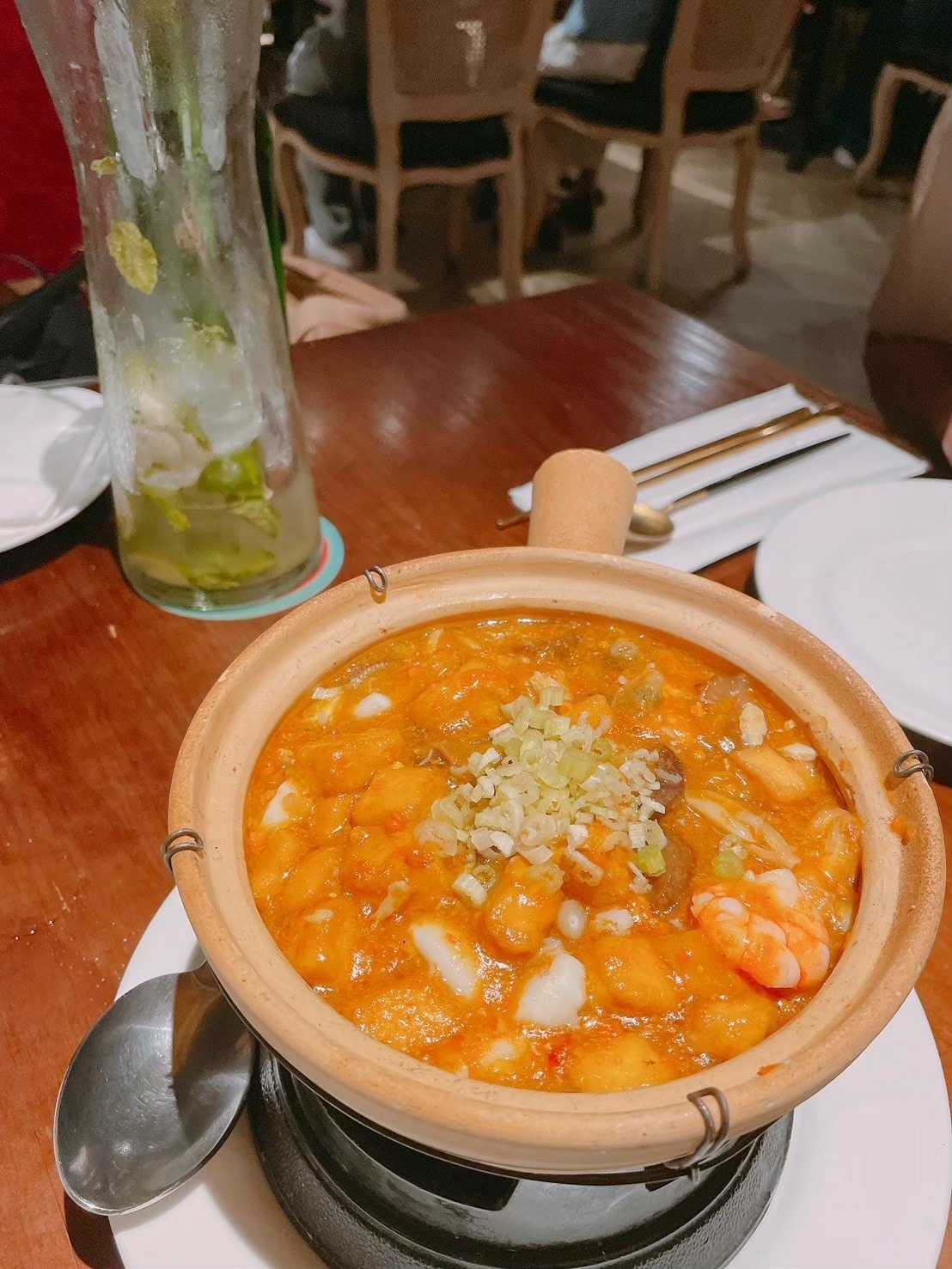 食記紅皇后川酒台北大安川菜餐酒館Red Queen Bi