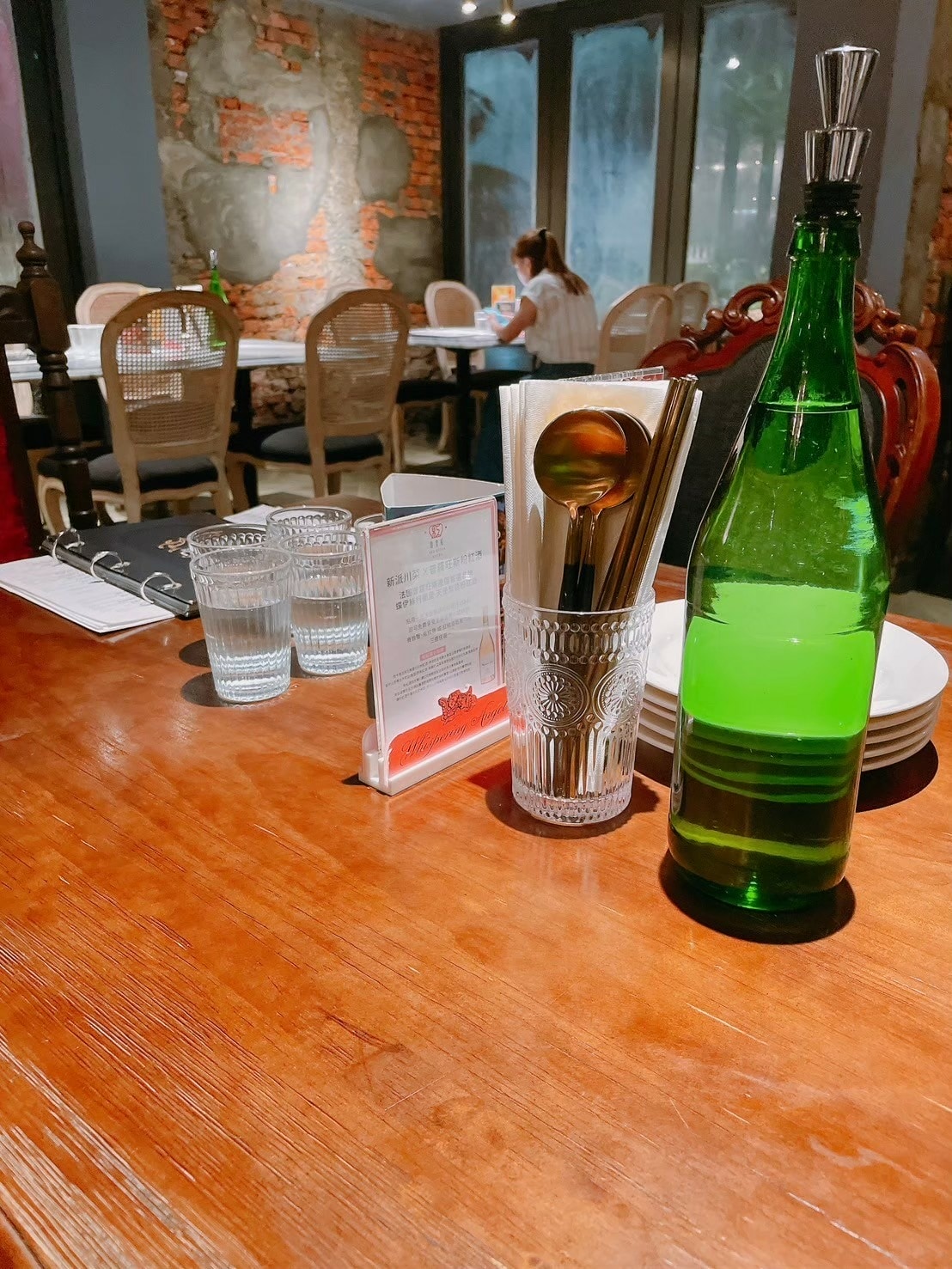 食記紅皇后川酒台北大安川菜餐酒館Red Queen Bi