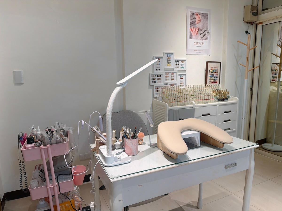 MIA NAIL雙北中永和美甲推薦,指甲彩繪、凝膠光療、穿