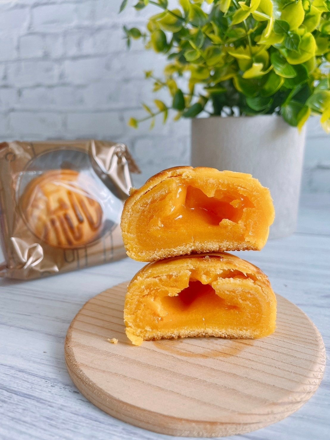 食記胖肉鋪2025年春節禮盒x鳳荔酥/一口爆漿奶皇流心餅 食記胖肉鋪2025年春節禮盒x鳳荔酥/一口爆漿奶皇流心餅