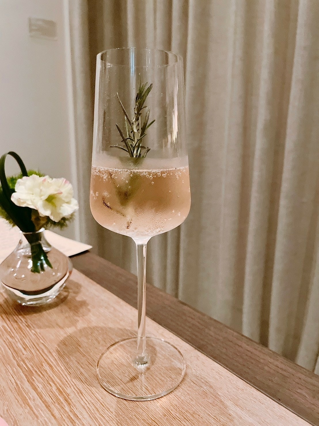 食記TIPSY Sparrow台北寒舍艾美Le Méri 食記TIPSY Sparrow台北寒舍艾美Le Méri