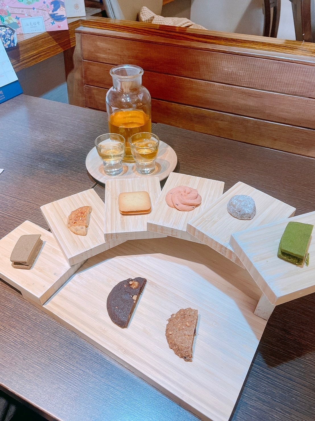 食記七見櫻堂日式風呂敷手工喜餅禮盒試吃x人氣三明治餅乾