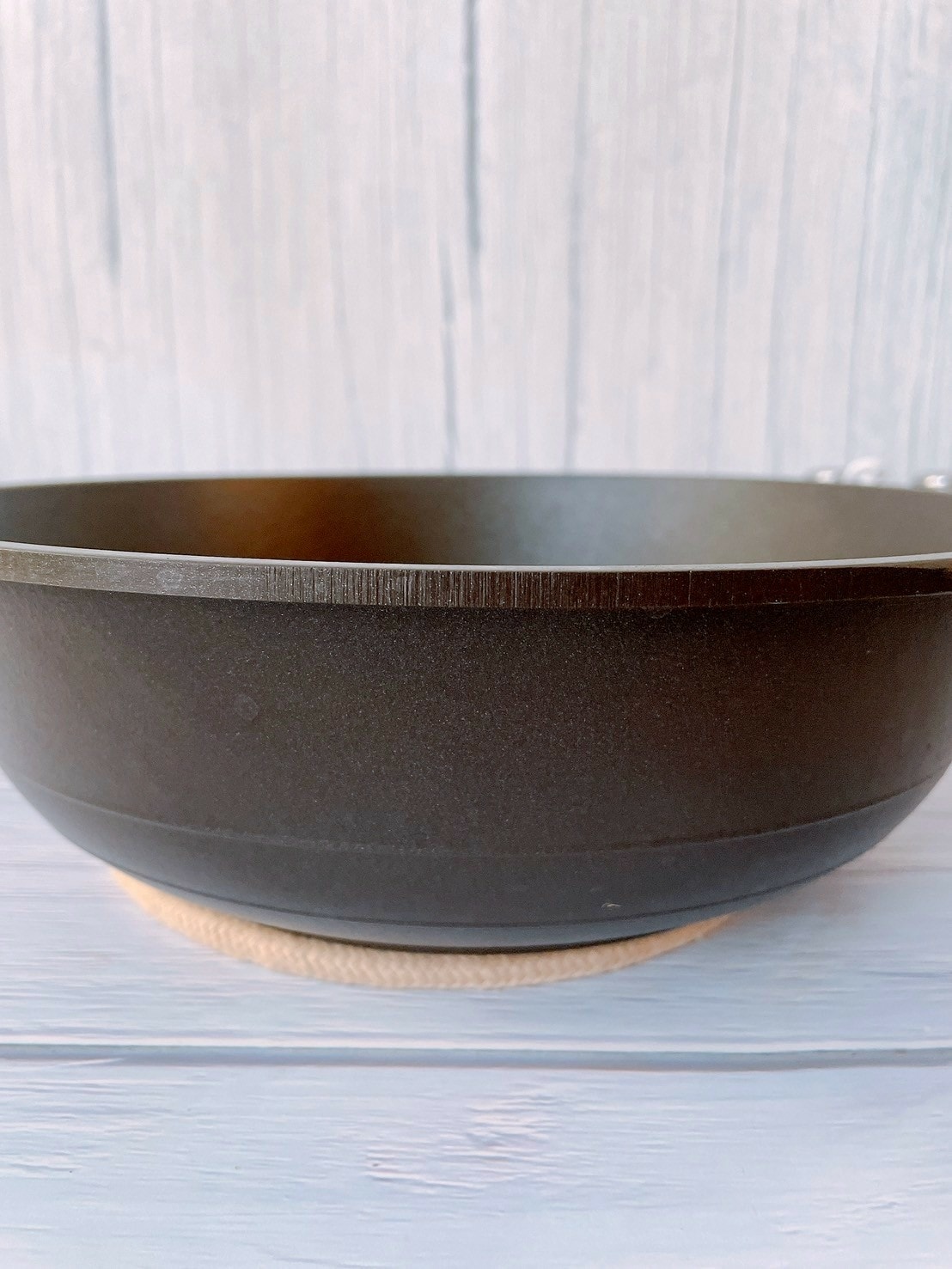 韓國Kassel 鑽石超導熱不沾輕炒鍋28cm(不沾鍋/不