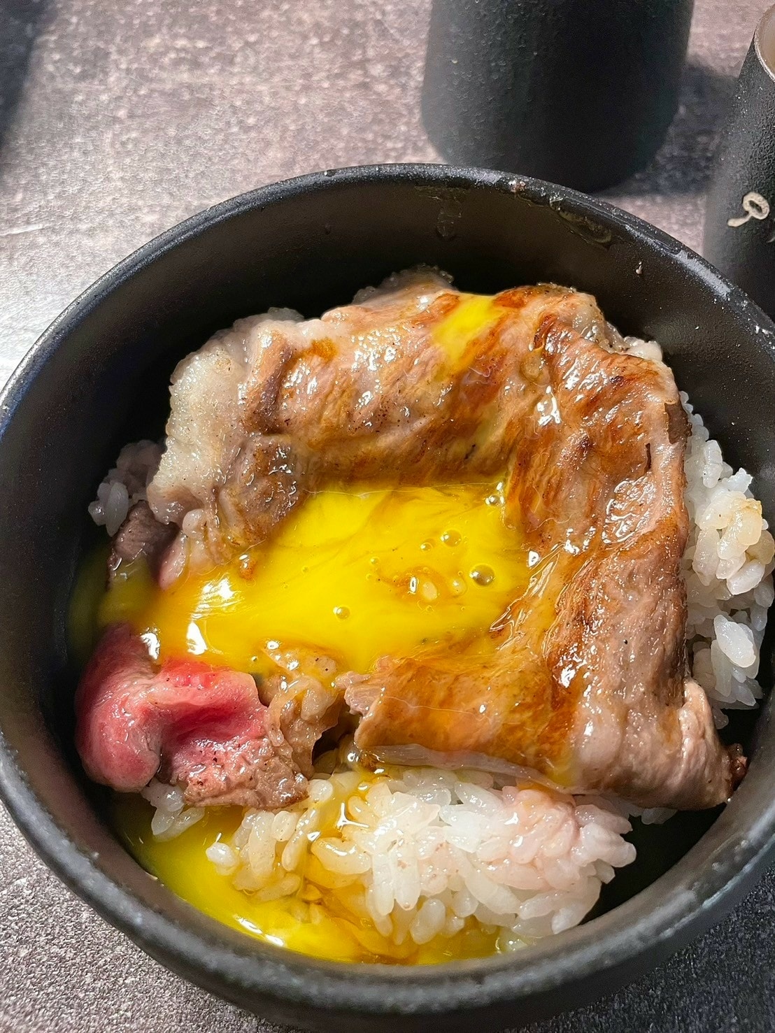 食記春間艸艸台中西區無菜單和牛海鮮燒肉專門店x全程代烤 食記春間艸艸台中西區無菜單和牛海鮮燒肉專門店x全程代烤