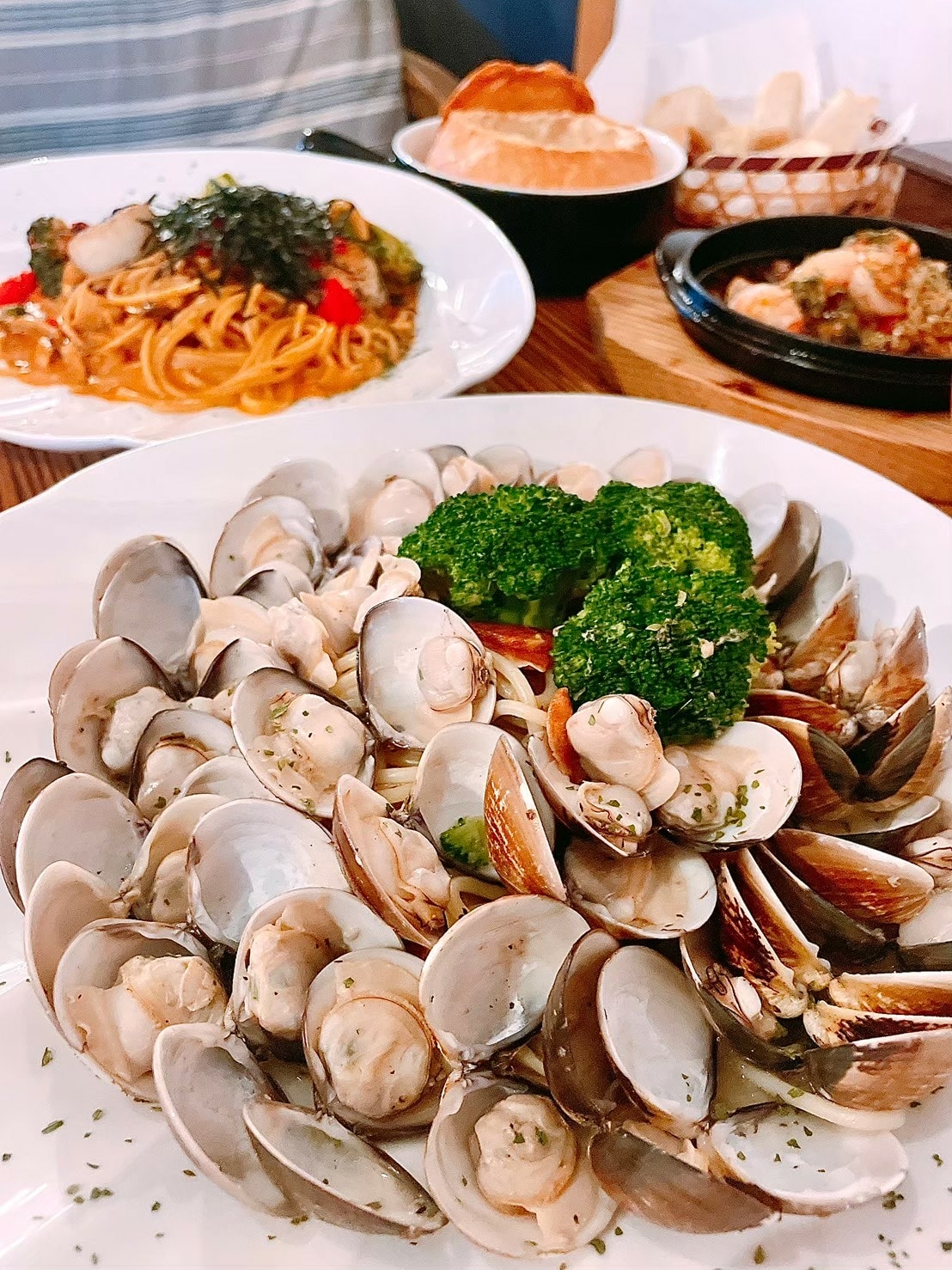 食記 ཾ墨墨義大利麵༺東區