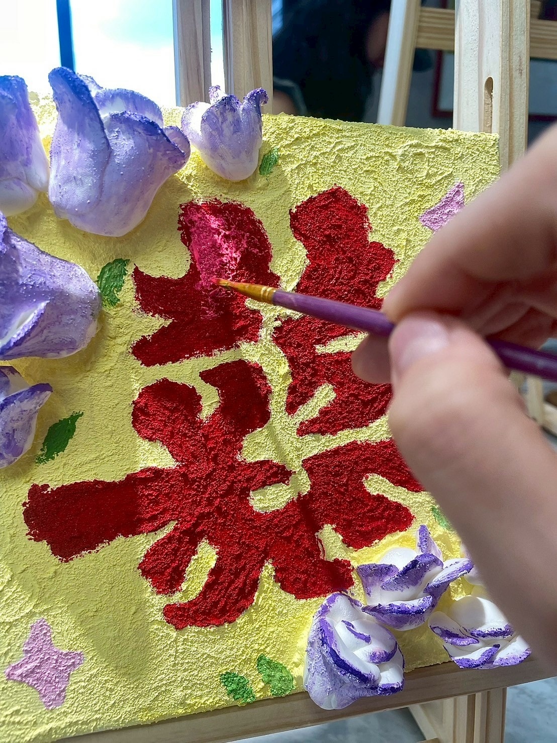 MUSE畫室中和全新開幕畫畫還可以喝調酒? 沒藝術細胞也