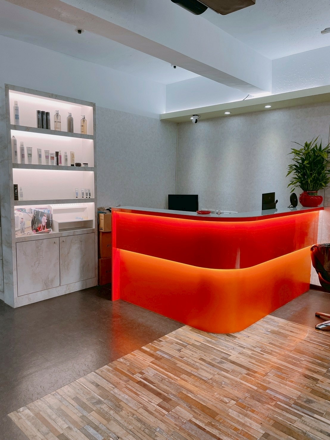 沐e髮藝坊南港信義區髮廊x染燙不分頭髮長短