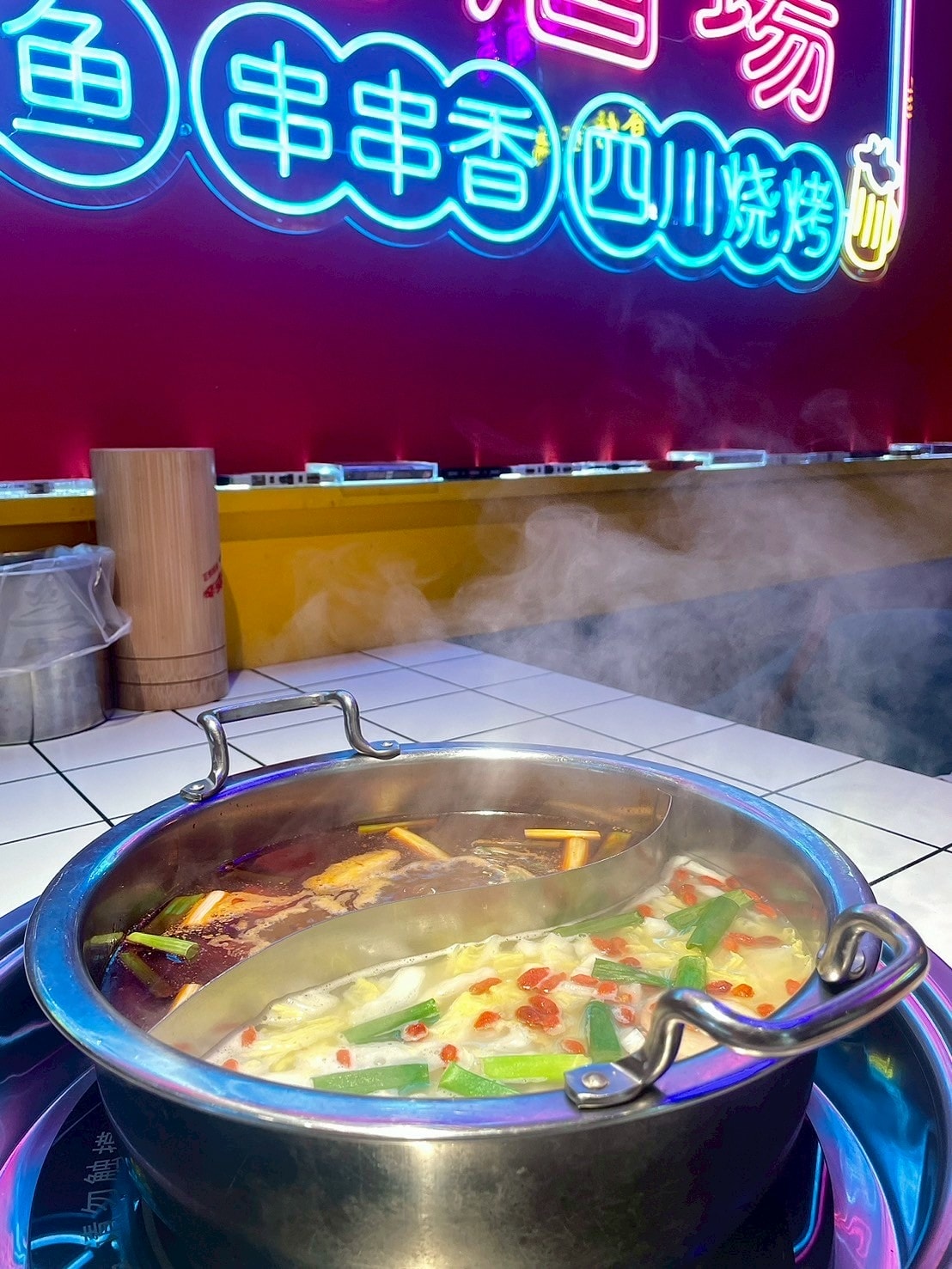 食記辣吉點成都串串香台北市民大道一串只要十元?麻辣香特色 食記辣吉點成都串串香台北市民大道一串只要十元?麻辣香特色