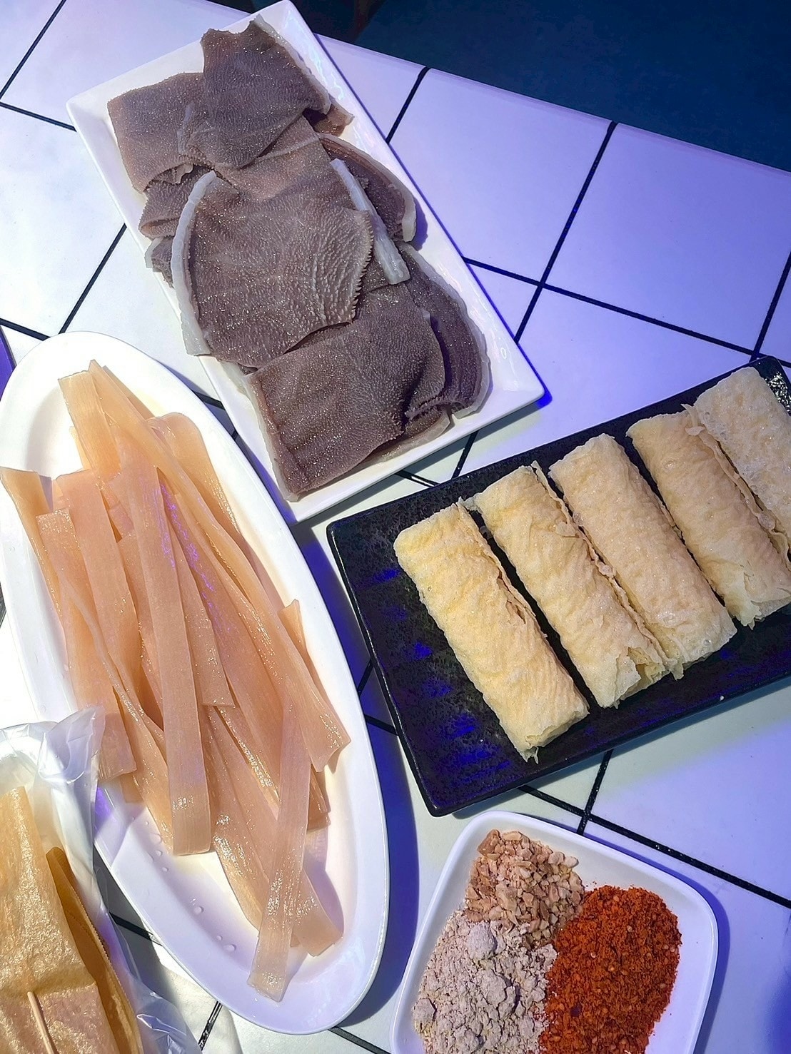 食記辣吉點成都串串香台北市民大道一串只要十元?麻辣香特色 食記辣吉點成都串串香台北市民大道一串只要十元?麻辣香特色