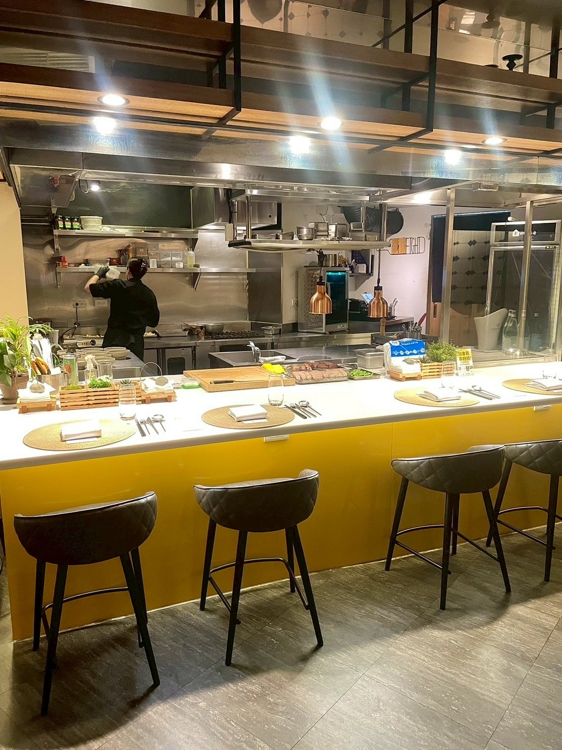 食記吾居炭火私廚低調炭火饗宴私廚料理,大咖藝人都來過! 