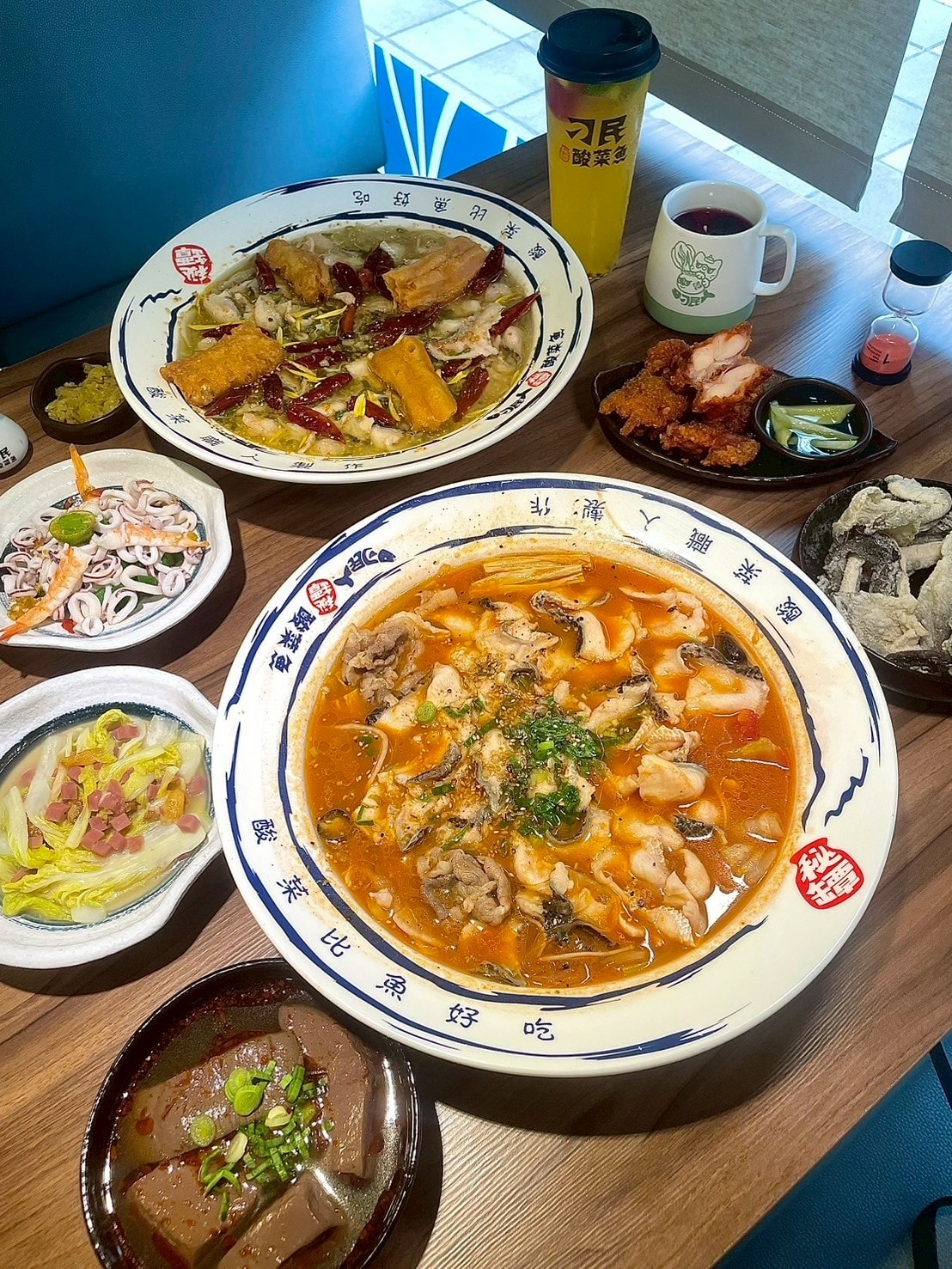 食記刁民酸菜魚府中店人氣酸菜魚插旗新北板橋!酸爽軟嫩酸菜