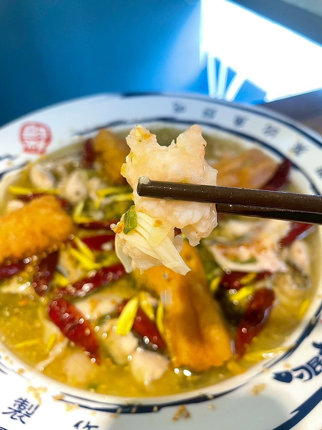 食記刁民酸菜魚府中店人氣酸菜魚插旗新北板橋!酸爽軟嫩酸菜