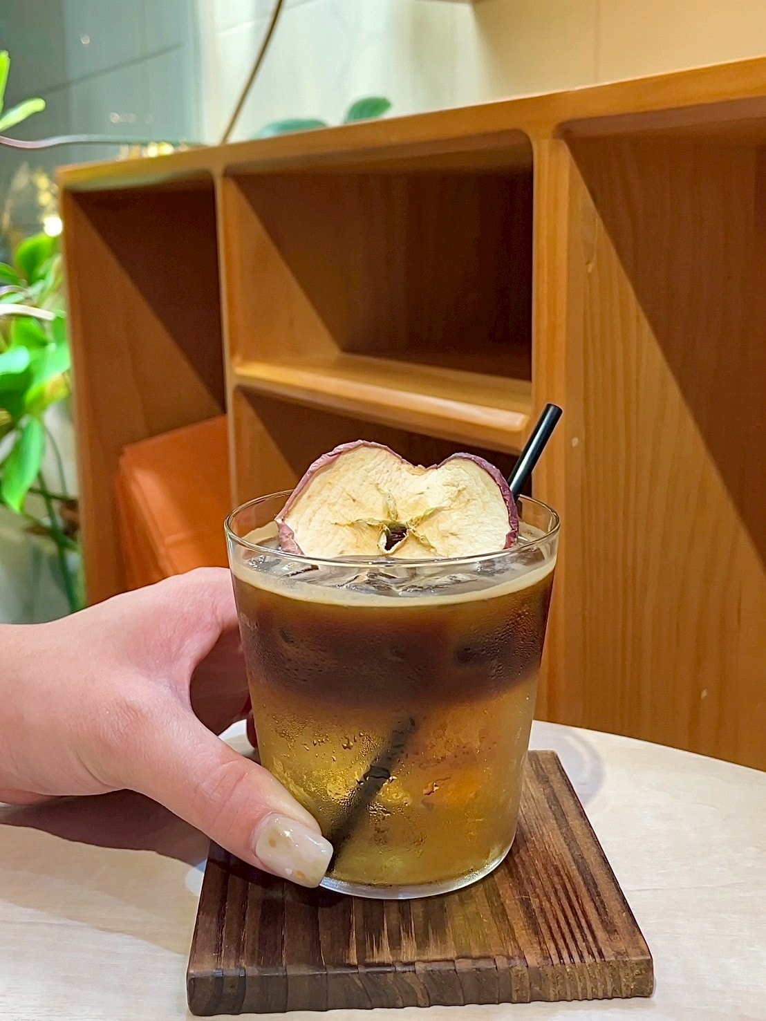 TING ROOM CAFÉ