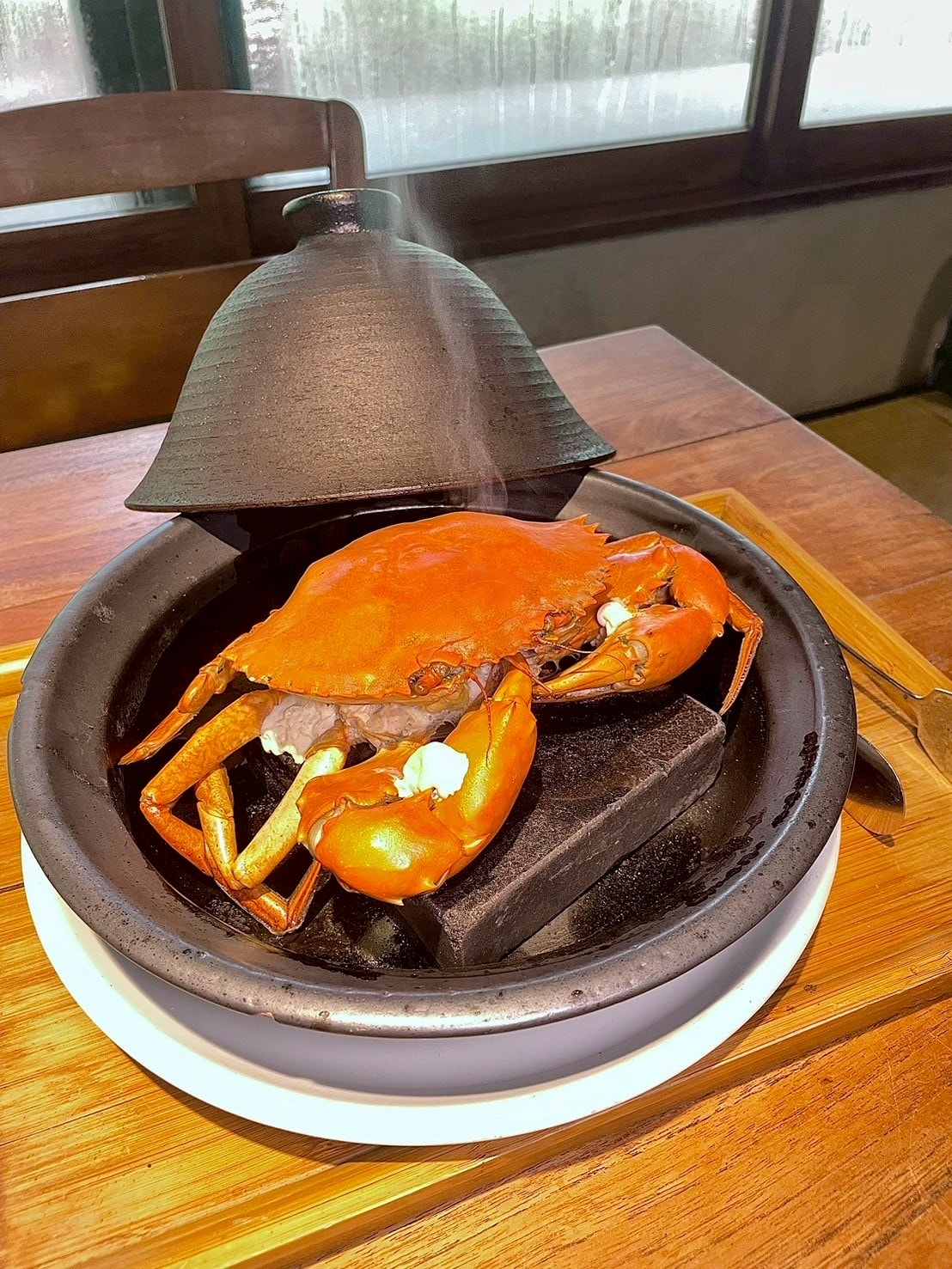 食記名流水岸新北新店烏來日式景觀餐廳x森林系玻璃屋,享受