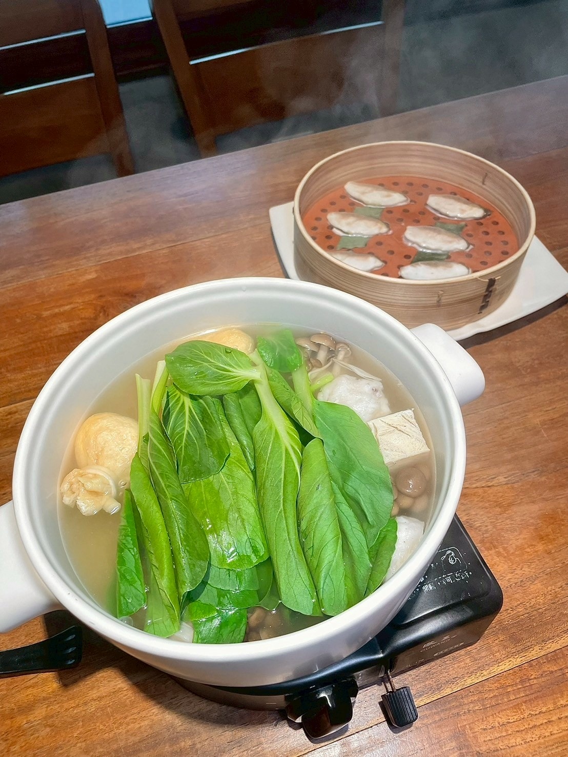 食記名流水岸新北新店烏來日式景觀餐廳x森林系玻璃屋,享受