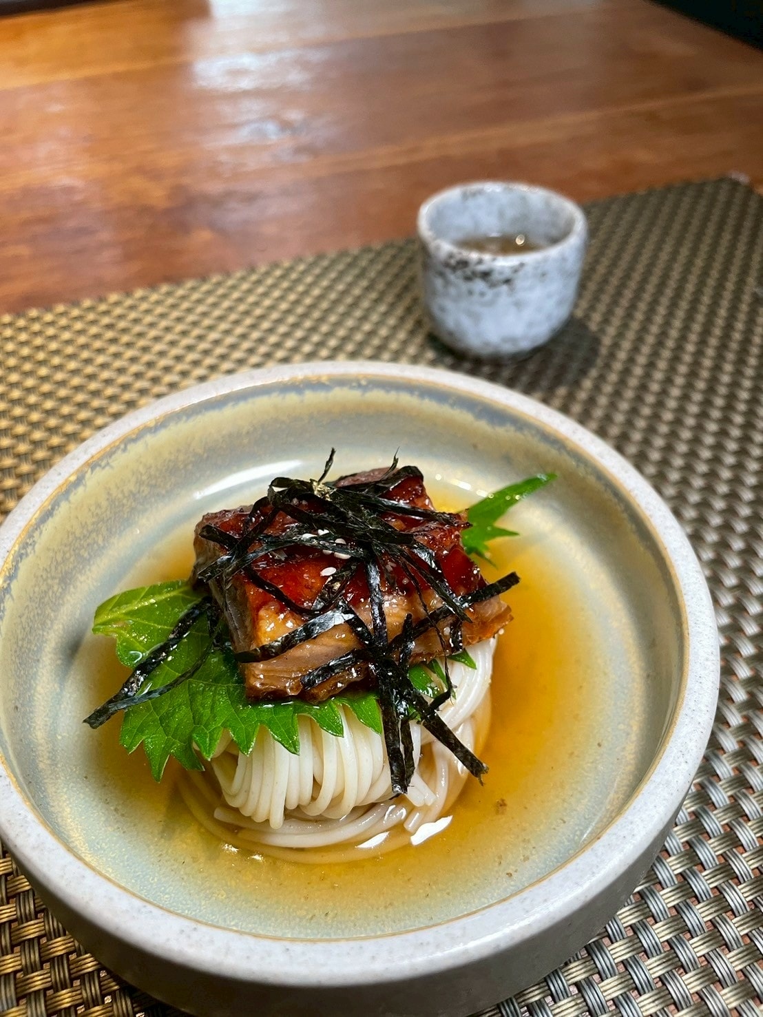 食記名流水岸新北新店烏來日式景觀餐廳x森林系玻璃屋,享受