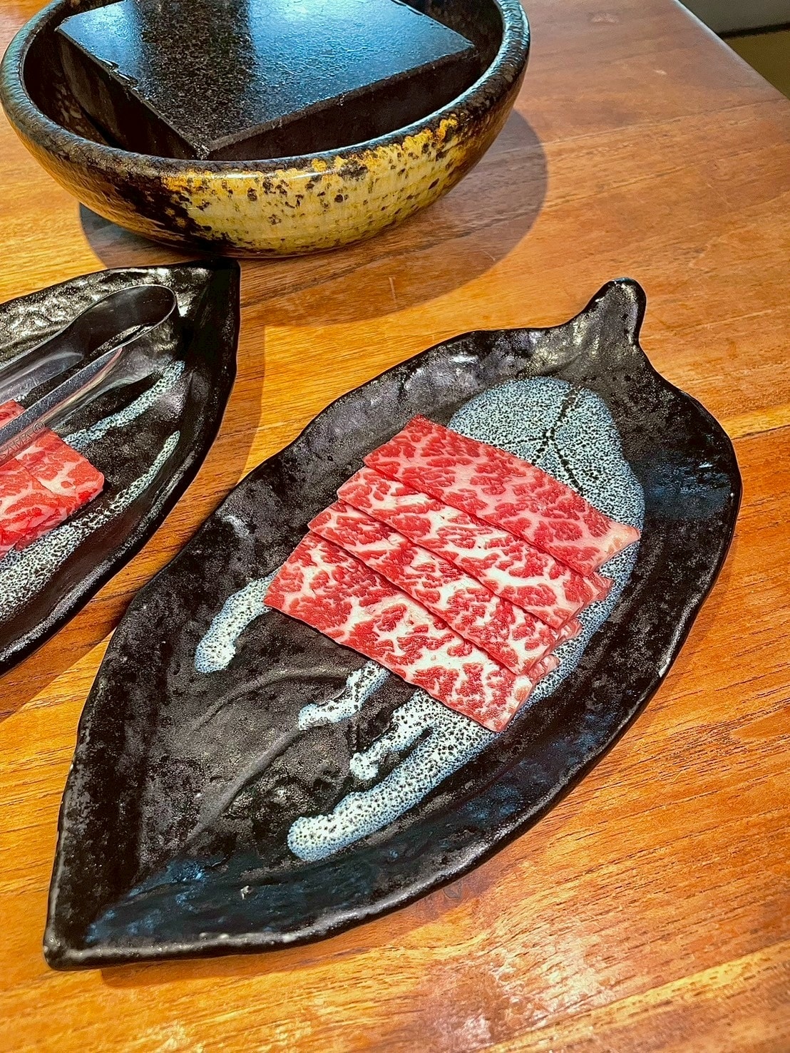 食記名流水岸新北新店烏來日式景觀餐廳x森林系玻璃屋,享受