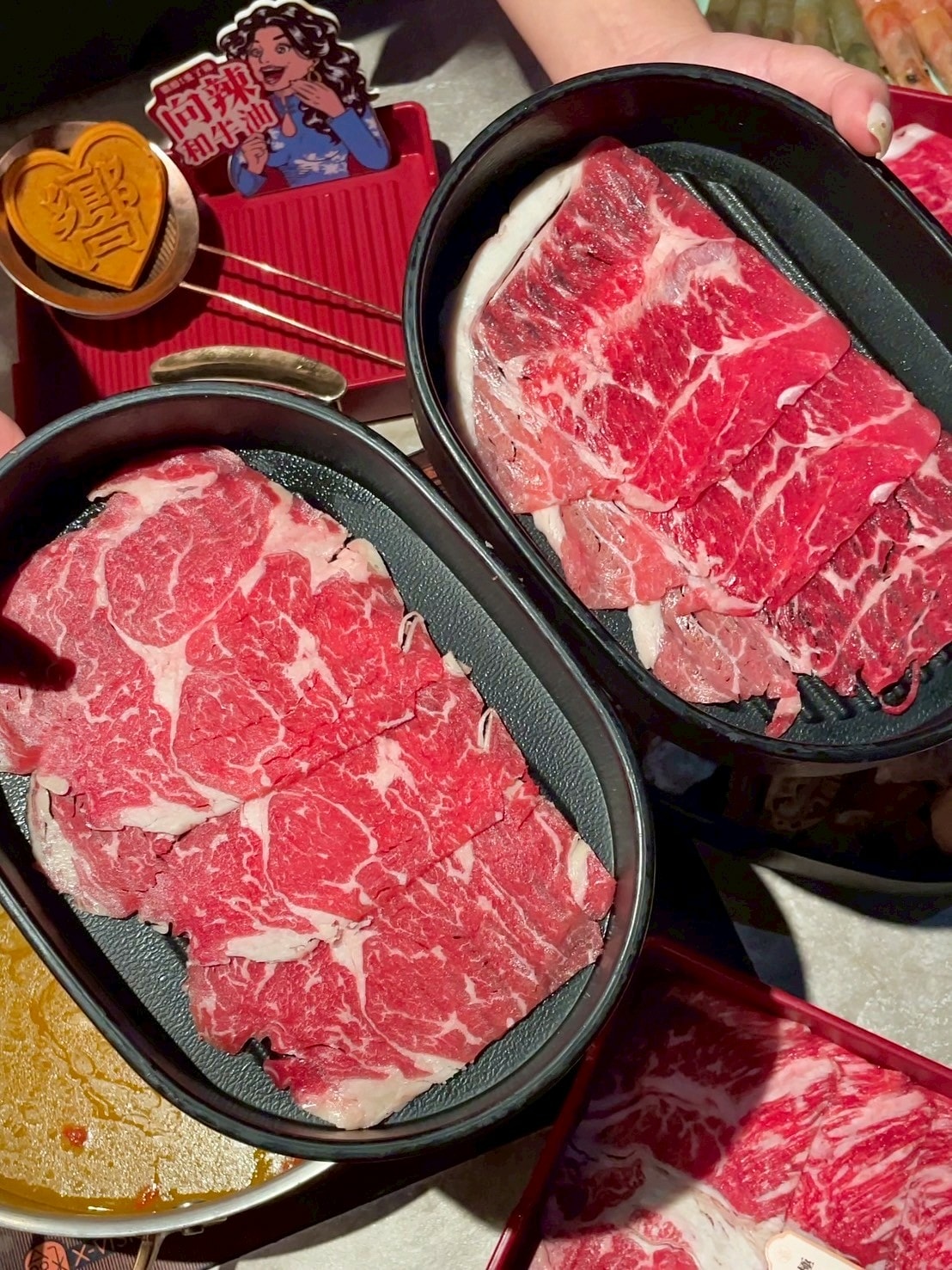 食記向辣王品集團旗下和牛、海鮮吃到飽麻辣火鍋西門店,最低