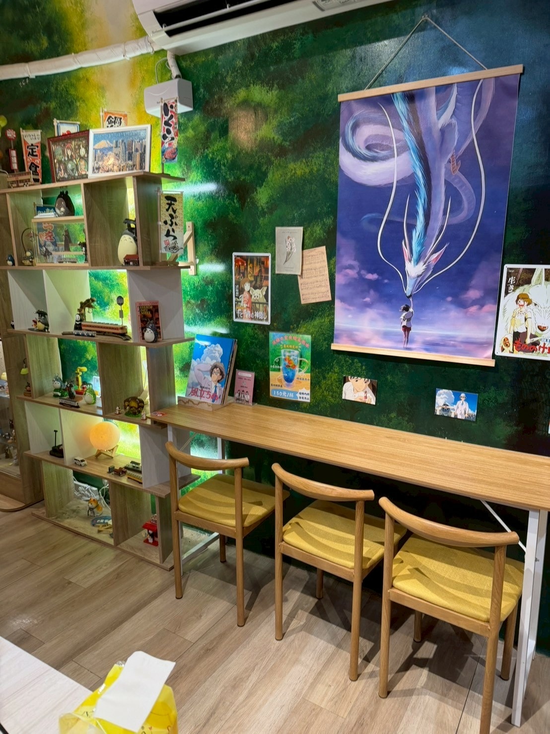食記風日洋食板橋新埔站超人氣日式洋食小店,宮崎駿主題裝飾