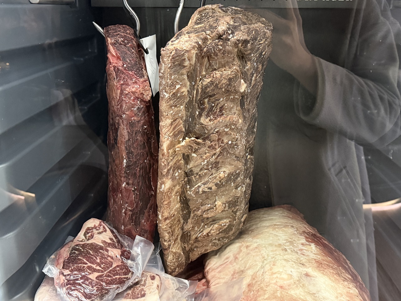 食記★WilsonPark 威爾森公園|內湖乾式熟成牛排餐酒館,聖誕節、情人節、生日聚會包廂餐廳推薦 - 第5張圖 食記★WilsonPark 威爾森公園|內湖乾式熟成牛排餐酒館,聖誕節、情人節、生日聚會包廂餐廳推薦