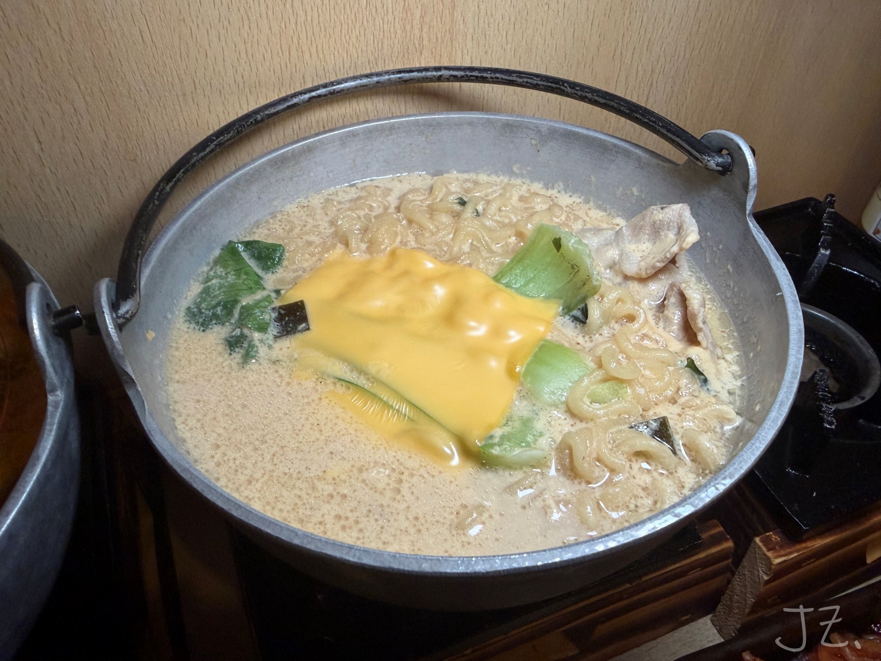 食記★柒息地串燒居酒屋延吉店｜捷運國父紀念館站大巨蛋演唱會、球賽後宵夜居酒屋推薦