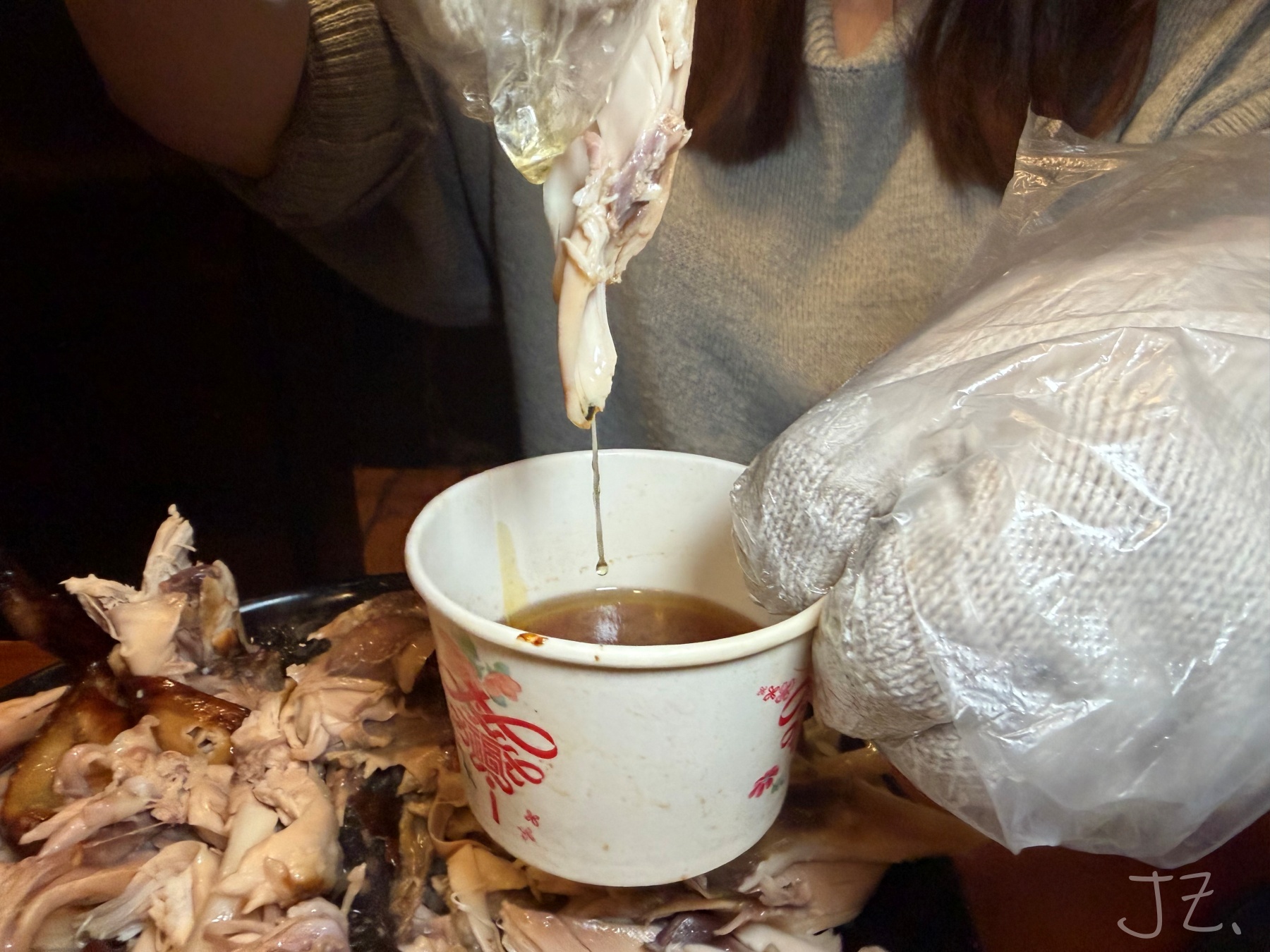 食記★起家莊雞老闆|南京復興美食桶仔雞創始總店,慶生與朋友聚會免費KTV一次滿足 - 第10張圖 食記★起家莊雞老闆|南京復興美食桶仔雞創始總店,慶生與朋友聚會免費KTV一次滿足