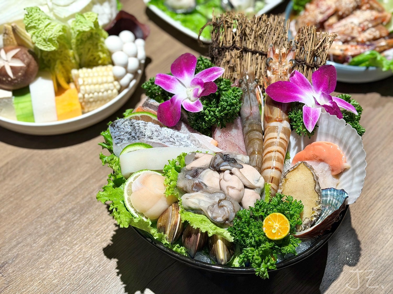 星曜雞湯｜台北必喝高級雞湯之一，用料不手軟的濃郁金黃暖雞湯