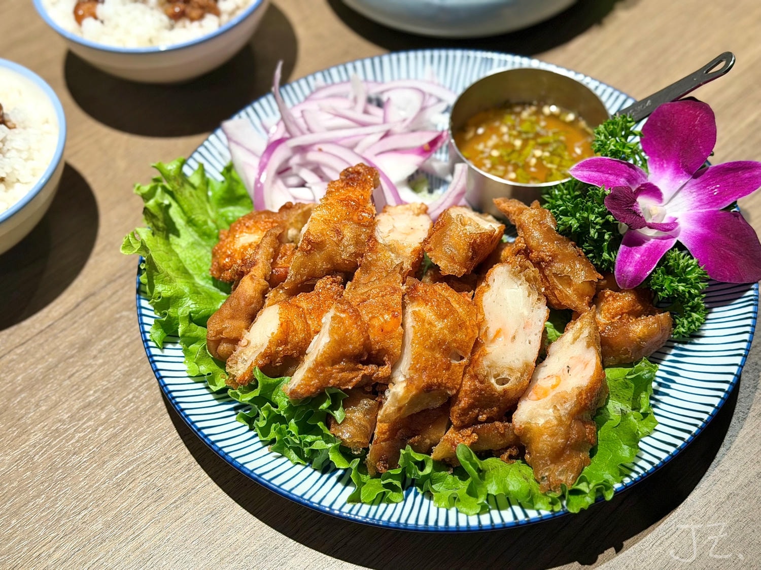星曜雞湯｜台北必喝高級雞湯之一，用料不手軟的濃郁金黃暖雞湯