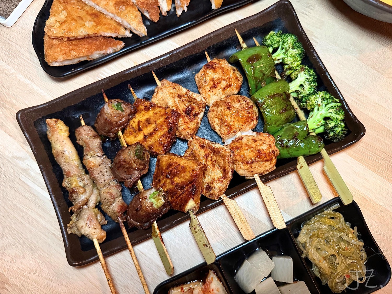食記★柒息地｜新莊棒球場美食，串燒居酒屋神醬串燒與私房菜色推薦