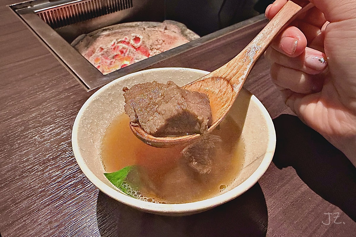 食記★大腕燒肉專門店|台北內湖四度蟬聯米其林一星燒肉專門店,必點幻切牛舌夢幻逸品 - 第36張圖 食記★大腕燒肉專門店|台北內湖四度蟬聯米其林一星燒肉專門店,必點幻切牛舌夢幻逸品