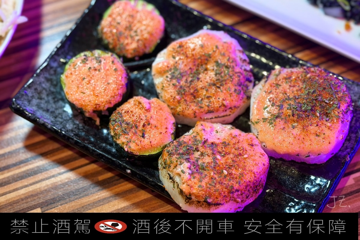 食記★鹿餐酒館｜新北永和深夜美食 週末駐唱餐酒館的微醺夜生活