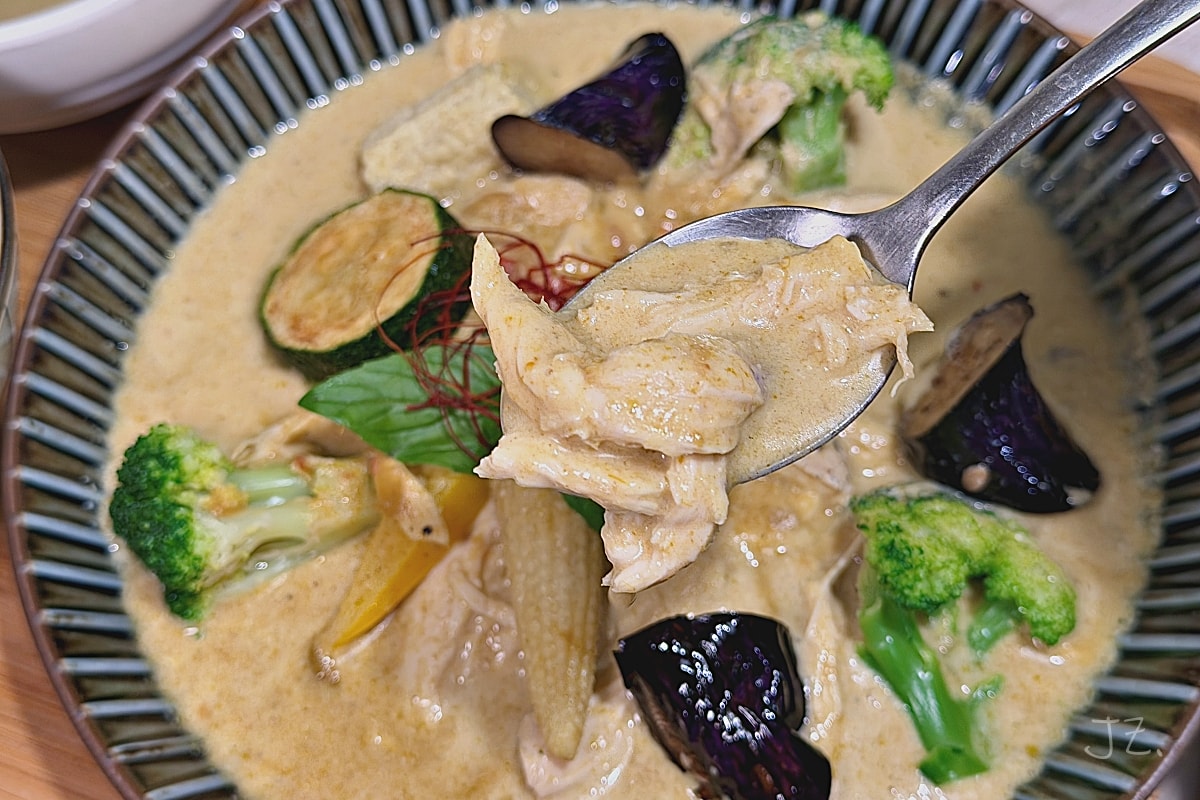 私嚐の吃飯|新竹東區寵物友善餐廳,必點超人氣日式咖哩丼飯、好多蛤蠣烏龍麵 - 第12張圖 私嚐の吃飯|新竹東區寵物友善餐廳,必點超人氣日式咖哩丼飯、好多蛤蠣烏龍麵